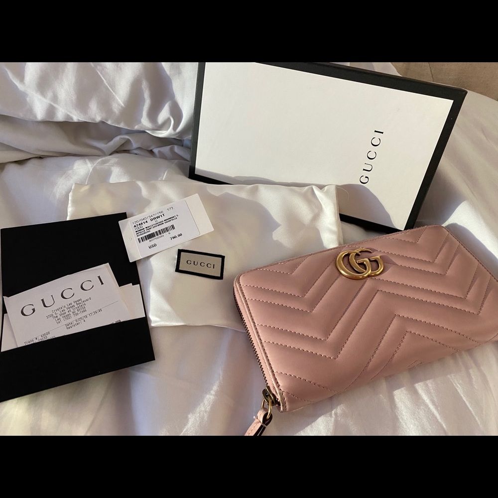 Large Gucci Maramont Chevron Marmont Wallet